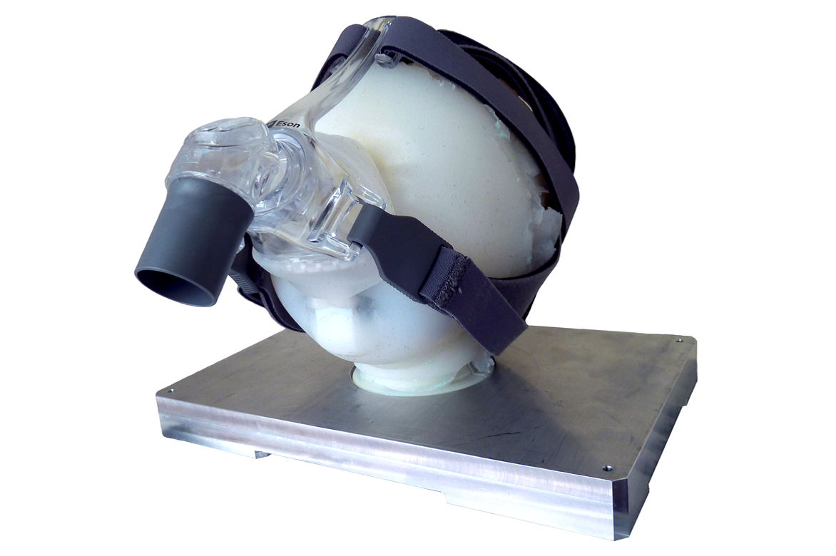 Surrogate infant head with the Fisher and Paykel Eson